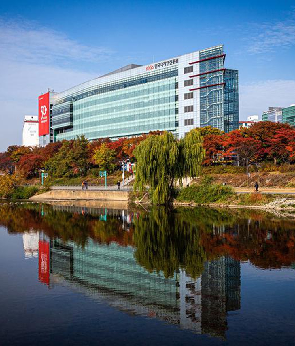 한국디자인진흥원|(사)한국디자인단체총연합회